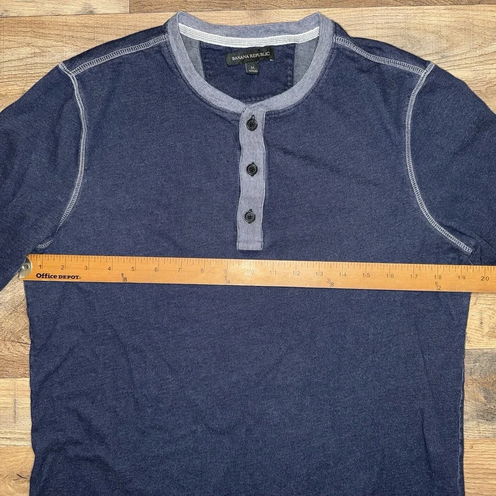 Banana Republic Pullover Henley Long Sleeve Elbow Patch Size M Blue